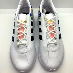 Adidas Her Studio, SZ W 7.5